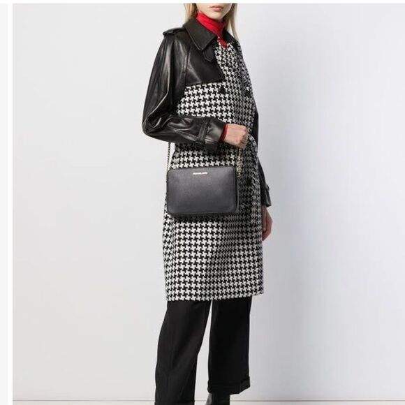 MICHAEL Kors Shoulder Bag - Picture 5 of 10